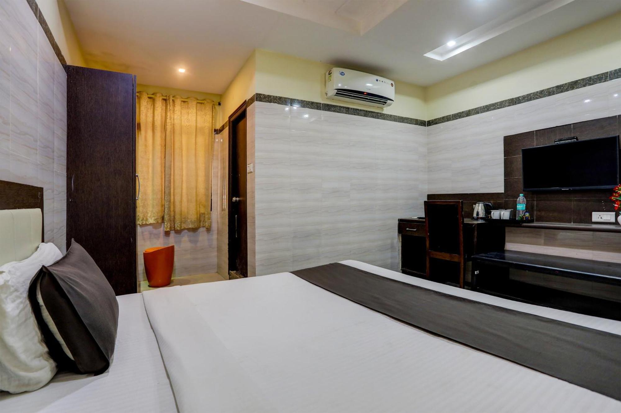 Flagship Hotel Suhana Grand Hyderabad Exterior photo